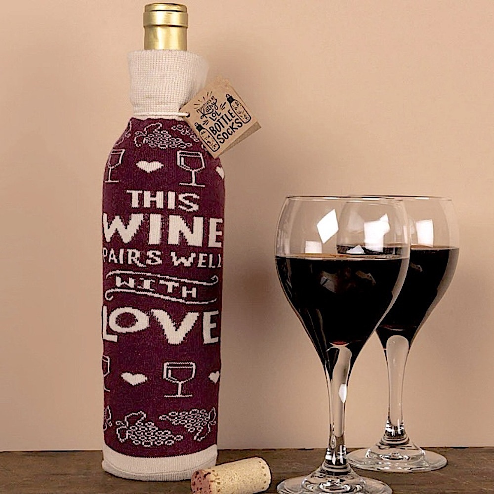NWT "THIS WINE PAIRS WELL WITH LOVE" Bottle Sock 🍷♥️